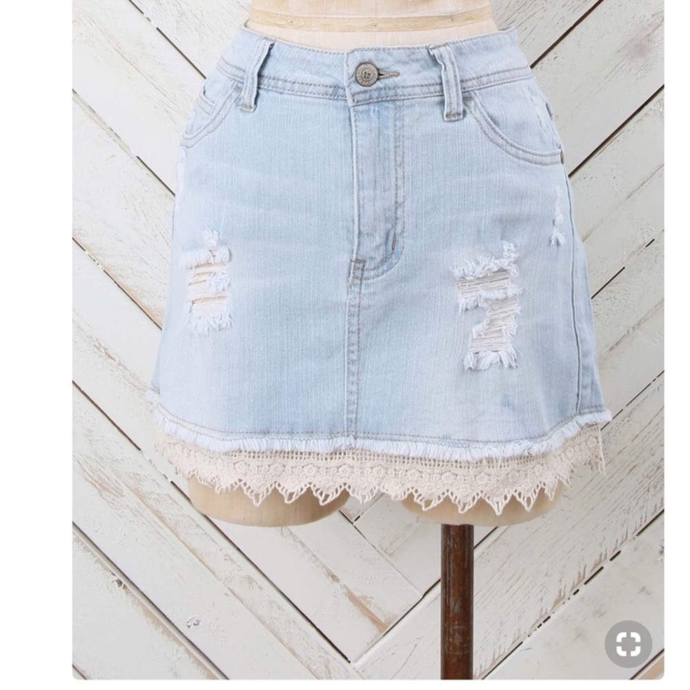 Altar'd State crochet denim skirt ❤️❤️❤️